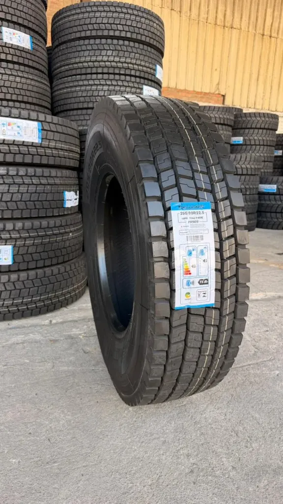 NEUMATICO 295/80R22.5 18PR FORLANDER FD909 POST CUADRADITOS
